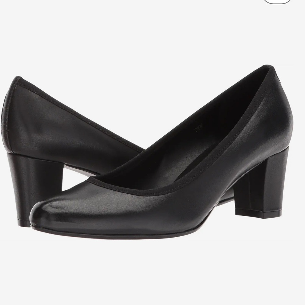 VANELi Women's Dacy Black Nappa Leather Low Heel Pumps - Size 7W